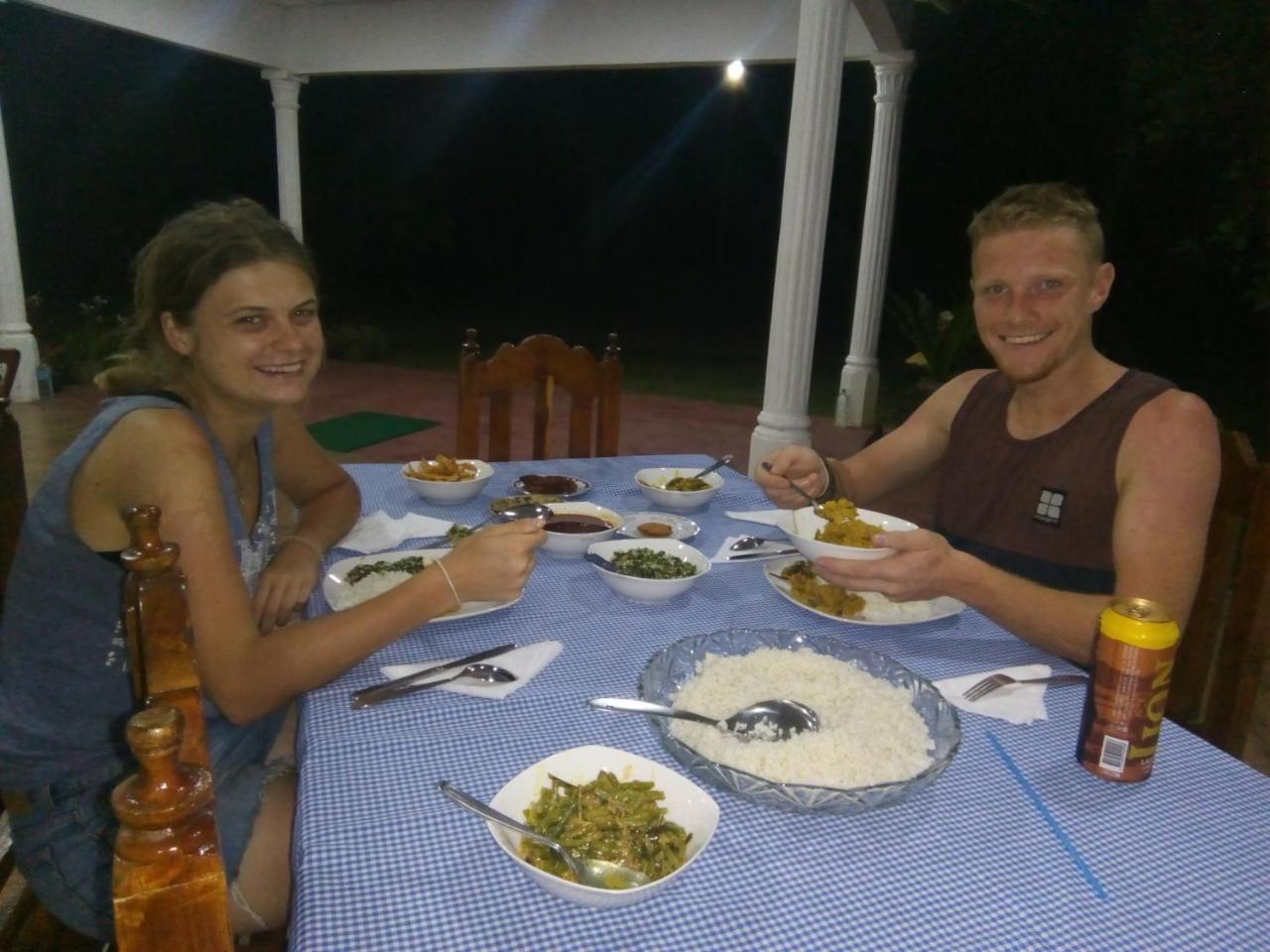 Siyapath Holiday Resort Полонарува Екстериор снимка